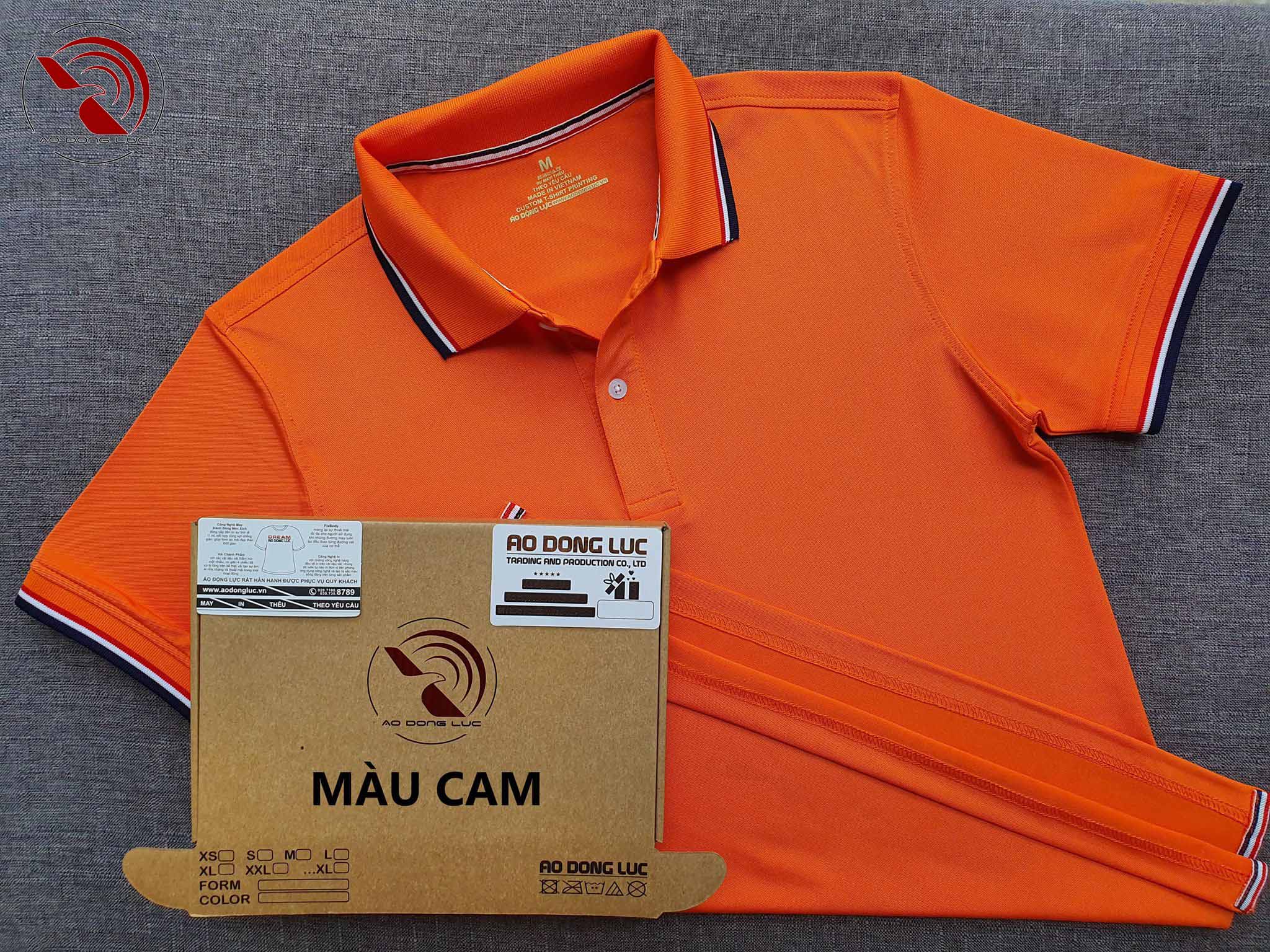 Áo thun polo phối viền sọc màu cam