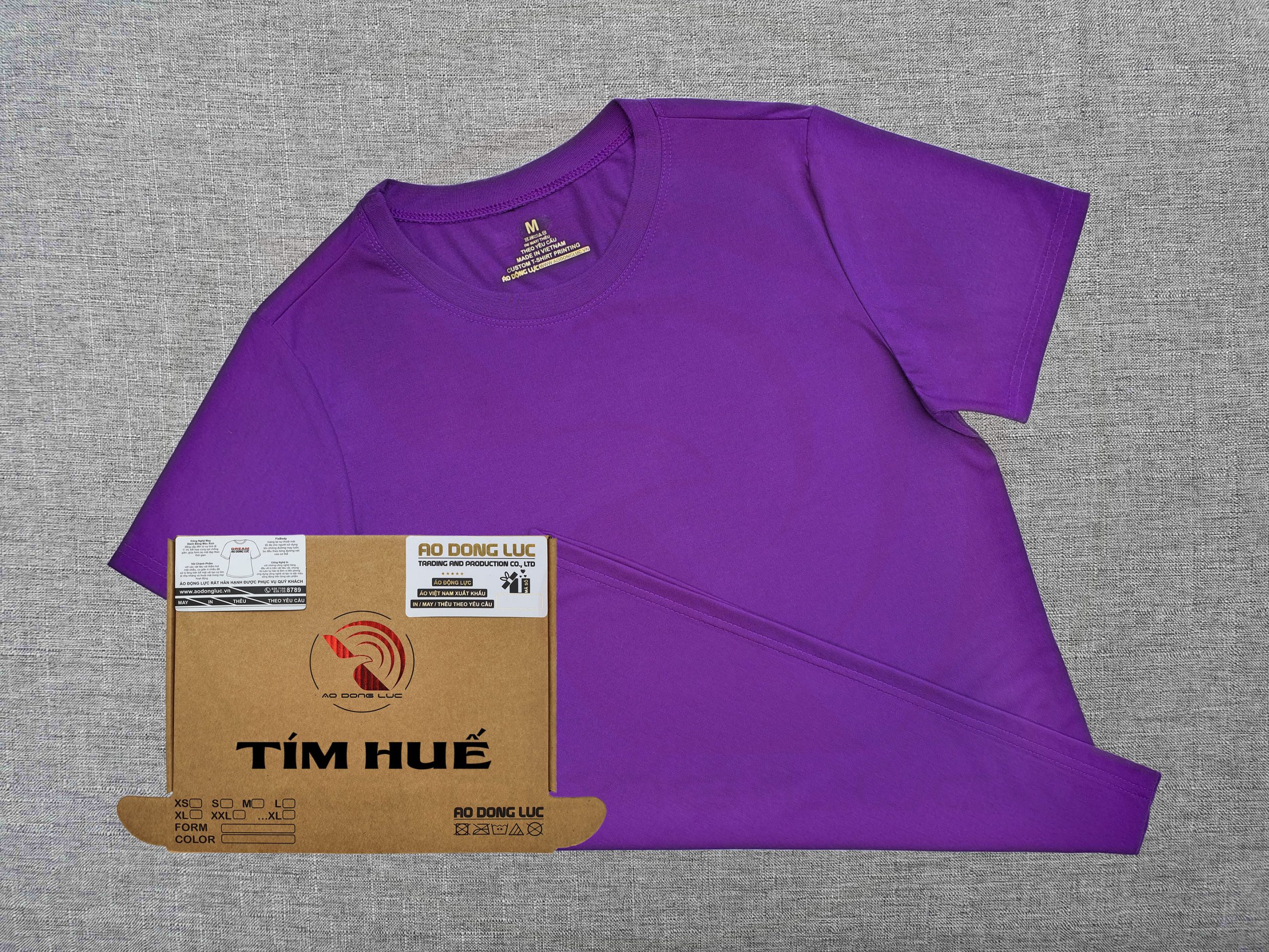 Áo thun cổ tròn supe ngắn tay unisex màu tím huế