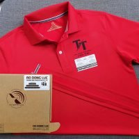 Đồng phục áo thun polo bo trơn màu đỏ in chuyển nhiệt