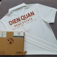 Đồng phục áo thun polo bo trơn màu trắng in chuyển nhiệt