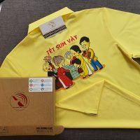 Đồng phục áo polo gia đình bo trơn màu vàng in theo yêu cầu