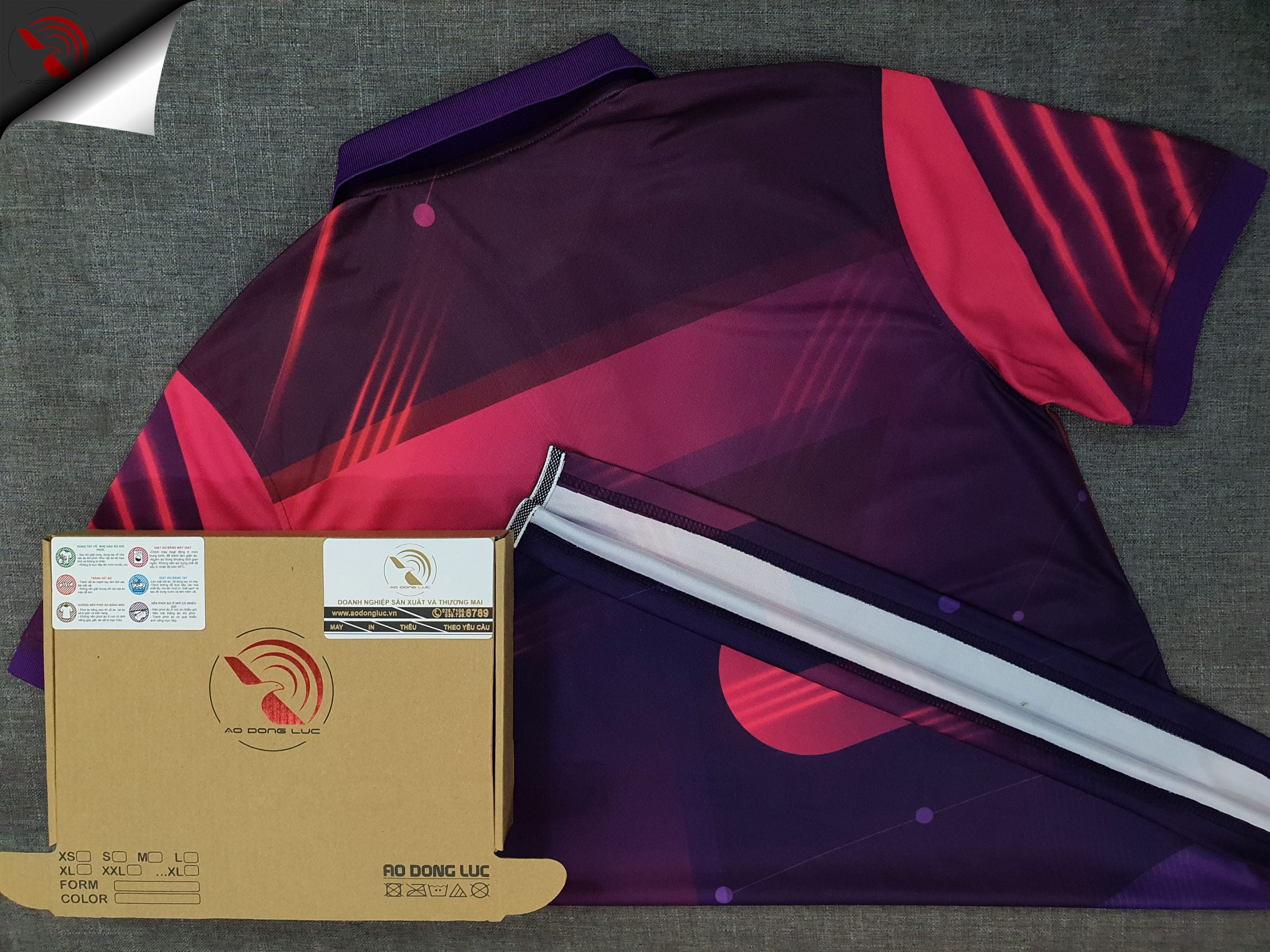 Đồng phục áo thun polo thể thao in chuyển nhiệt full galaxy