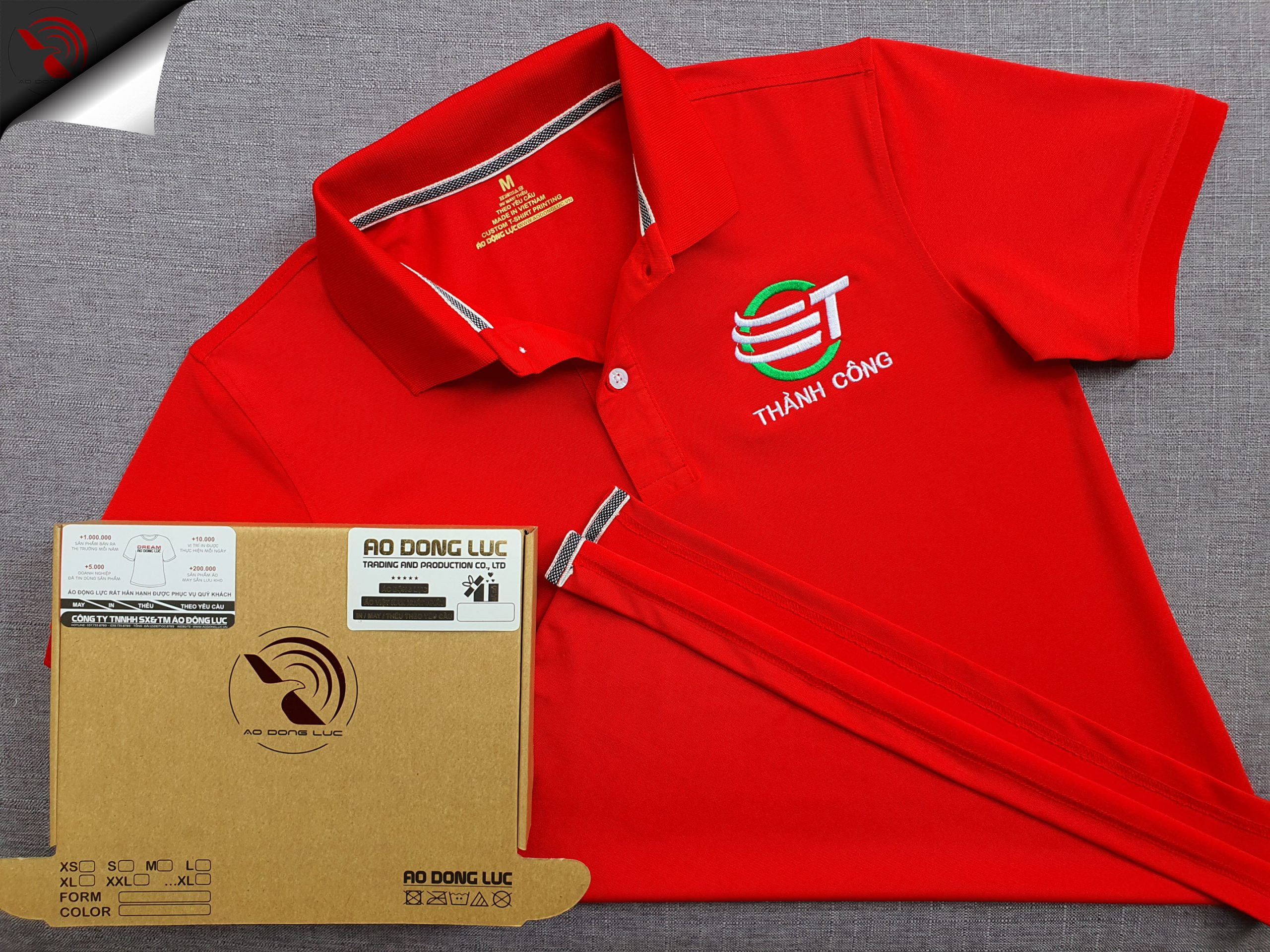 Đồng phục áo thun polo bo trơn màu đỏ thêu logo