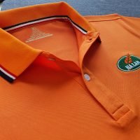 Đồng phục áo thun polo bo sọc màu cam thêu logo