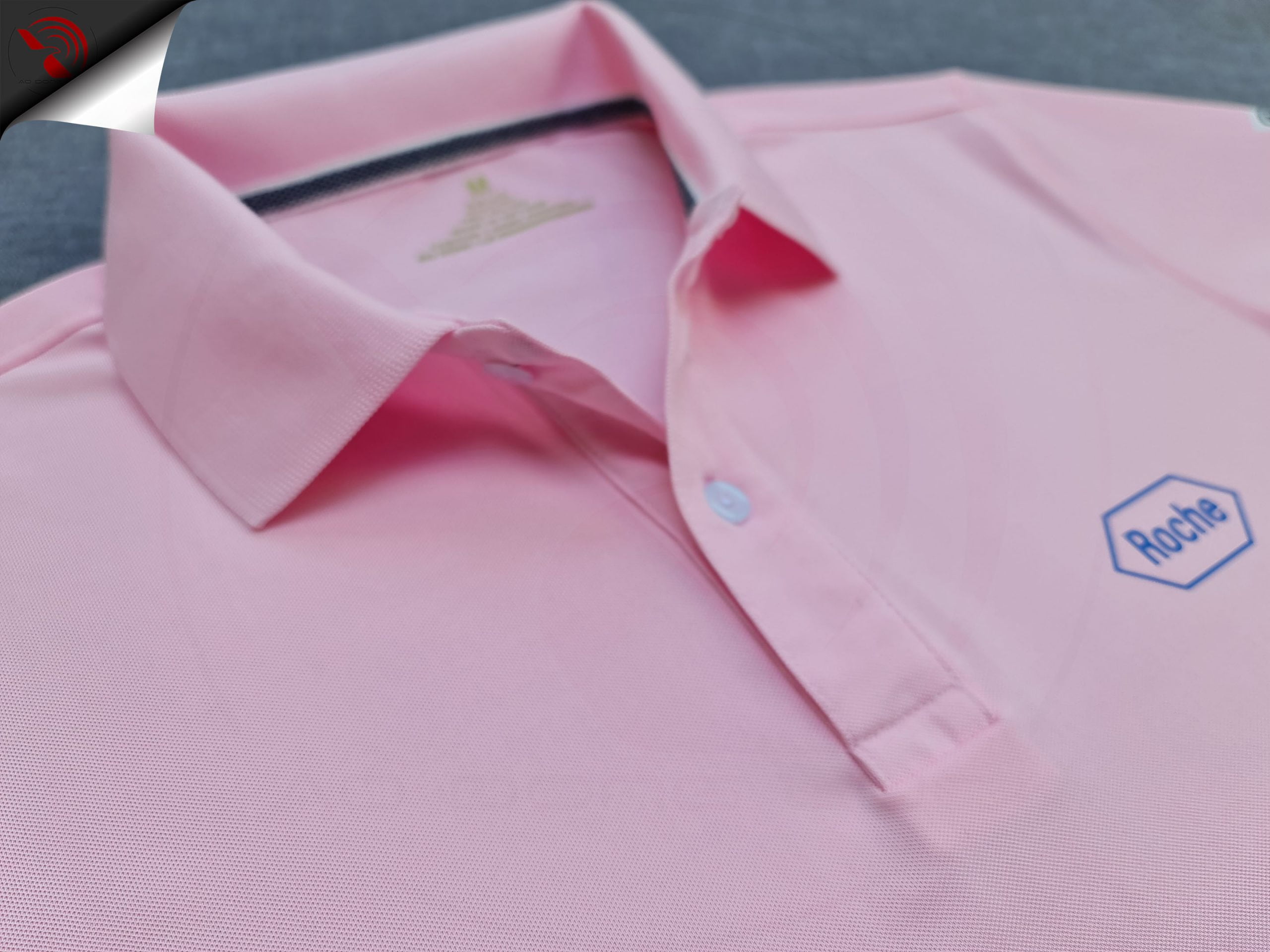 Đồng phục áo thun polo bo trơn hồng phấn in kỹ thuật số