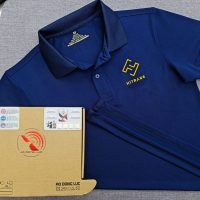 Đồng phục áo thun polo bo trơn màu xanh đen thêu logo ngực